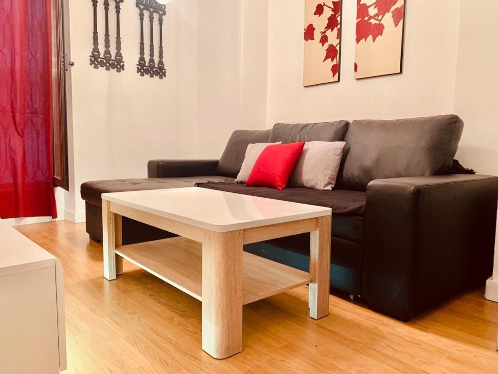 Апартаменты Bonito Piso En Pleno Centro Con Parking Opcional Гранада Экстерьер фото